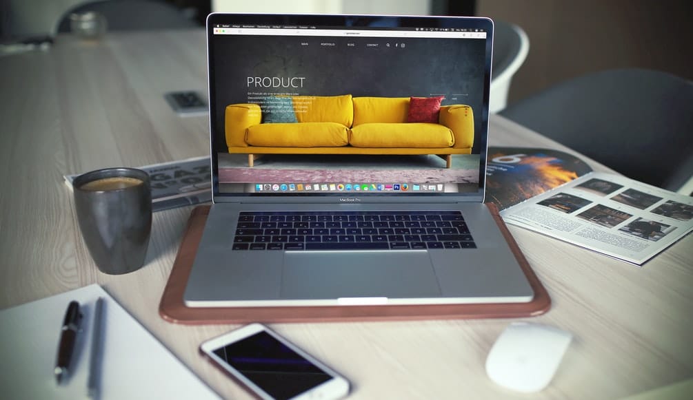 Top 8 Silly B2B Ecommerce Myths That Are Holding You Back